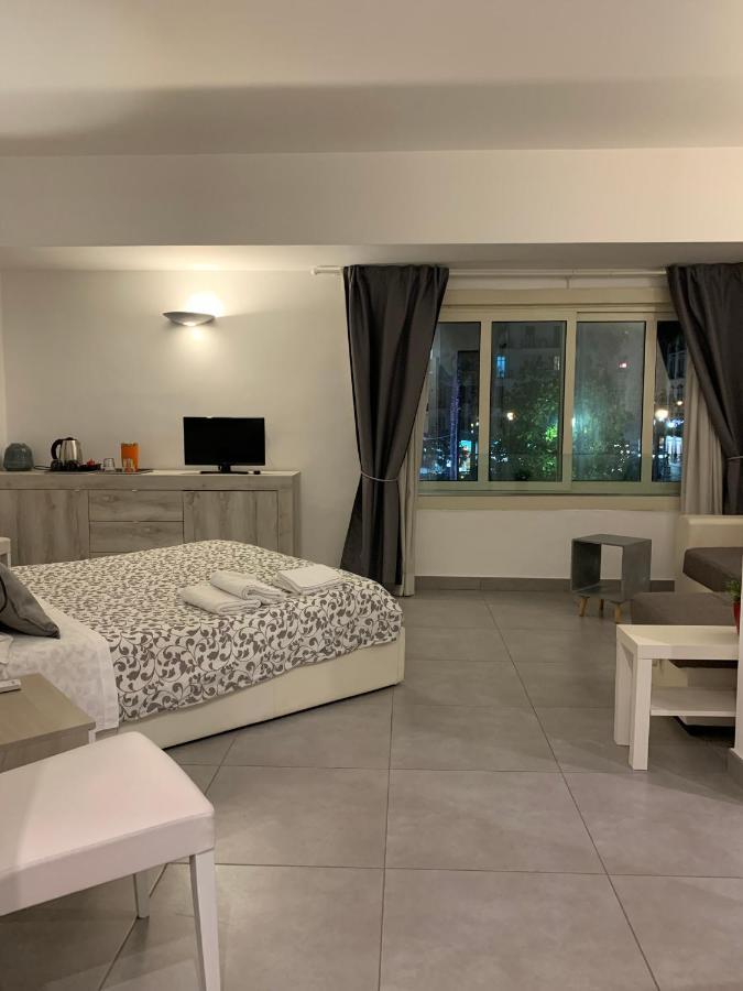 Myb Apartman Nápoly Kültér fotó