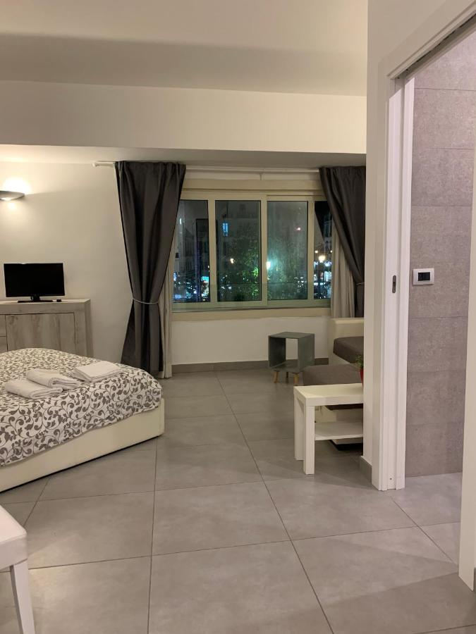 Myb Apartman Nápoly Kültér fotó