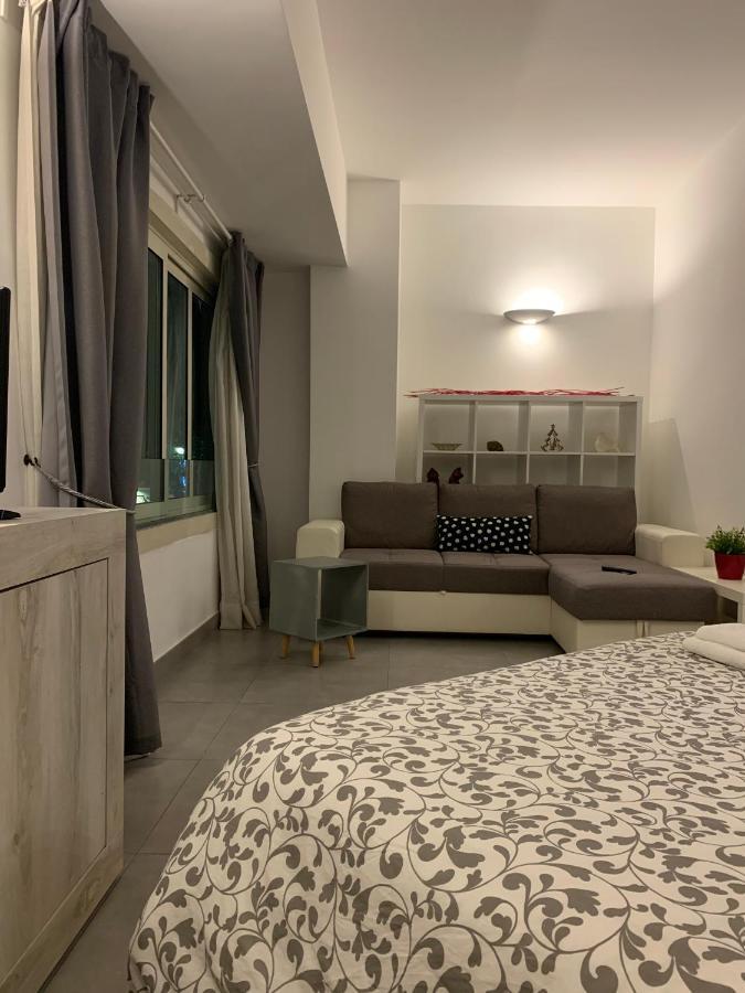 Myb Apartman Nápoly Kültér fotó