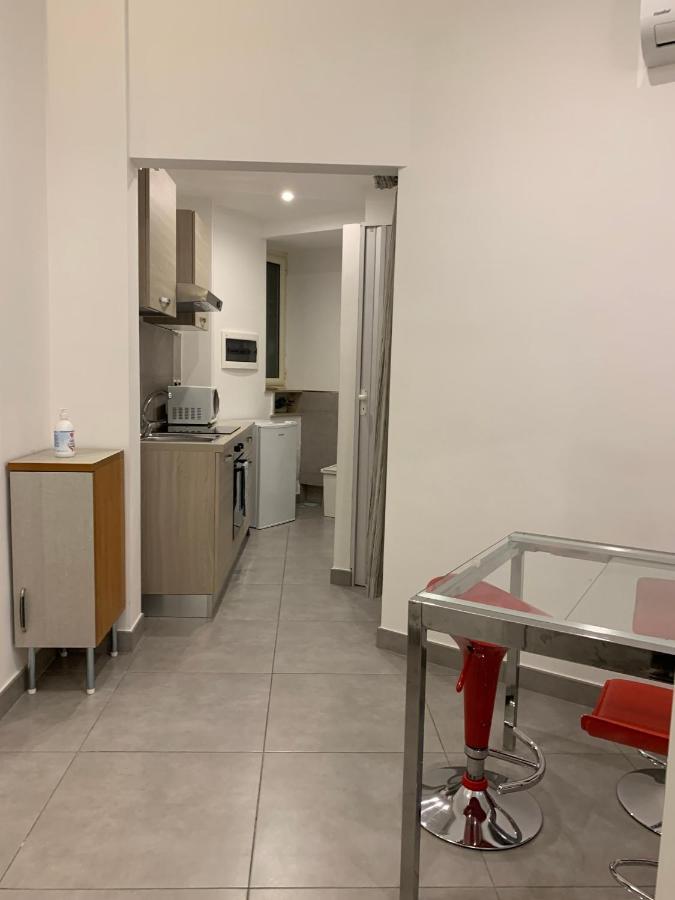 Myb Apartman Nápoly Kültér fotó