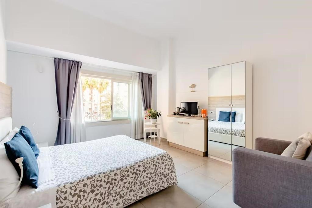 Myb Apartman Nápoly Kültér fotó
